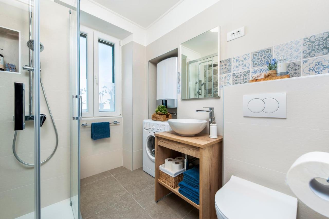 Ferienwohnung Perla Adriatica Rovinj Exterior foto